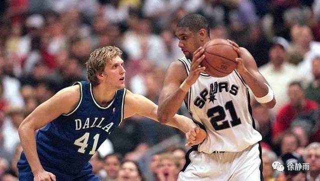 在罚点球时 在罚点球时