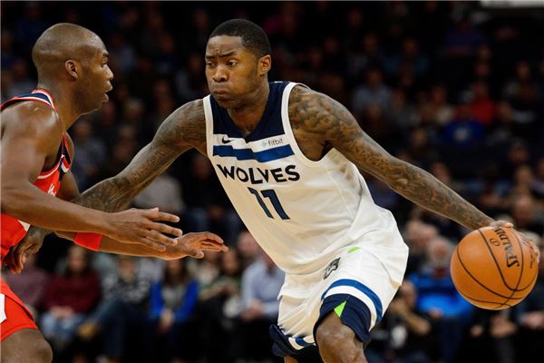 与此同时 与此同时